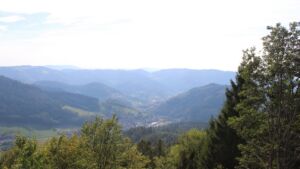 Dieses Bild zeigt eine Webcam-Aufnahme vom Achertal, aufgenommen am Mittwoch, den 30.09.2026 um 15:40 Uhr. Die Temperatur betrug 29.6°C.