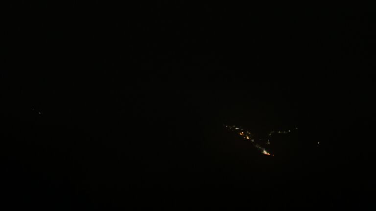 Dieses Bild zeigt eine Webcam-Aufnahme vom Achertal, aufgenommen am Dienstag, den 02.09.2025 um 05:00 Uhr. Die Temperatur betrug 9.6°C.