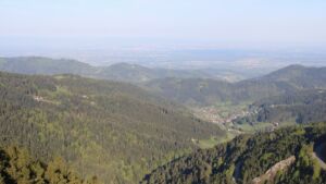 Dieses Bild zeigt eine Webcam-Aufnahme vom Achertal, aufgenommen am Mittwoch, den 29.04.2026 um 08:00 Uhr. Die Temperatur betrug 8.2°C.