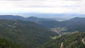 Dieses Bild zeigt eine Webcam-Aufnahme vom Achertal, aufgenommen am Montag, den 15.09.2025 um 12:40 Uhr. Die Temperatur betrug 13.8°C.
