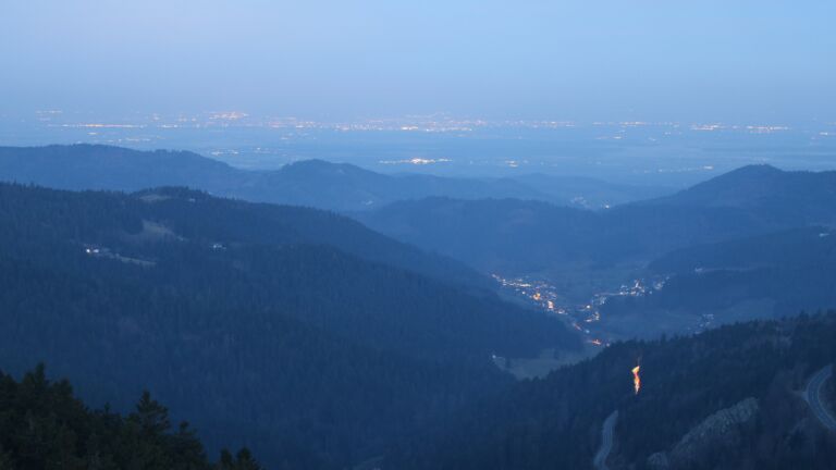 Dieses Bild zeigt eine Webcam-Aufnahme vom Achertal, aufgenommen am Mittwoch, den 04.03.2026 um 06:30 Uhr. Die Temperatur betrug 3.3°C.