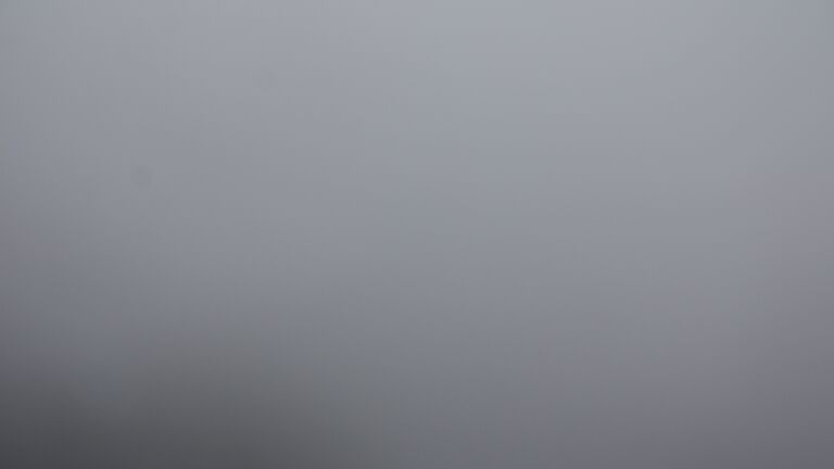 Dieses Bild zeigt eine Webcam-Aufnahme vom Achertal, aufgenommen am Montag, den 27.10.2025 um 10:10 Uhr. Die Temperatur betrug 1.4°C.