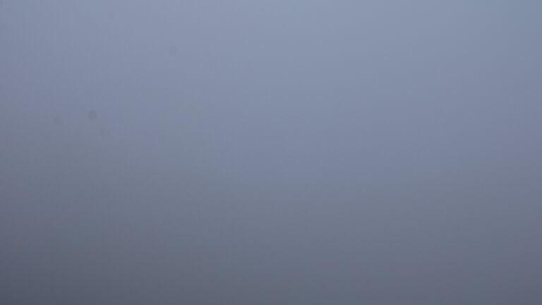 Dieses Bild zeigt eine Webcam-Aufnahme vom Achertal, aufgenommen am Dienstag, den 23.12.2025 um 13:50 Uhr. Die Temperatur betrug -3.7°C.