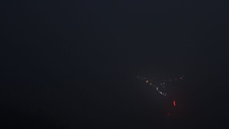 Dieses Bild zeigt eine Webcam-Aufnahme vom Achertal, aufgenommen am Dienstag, den 10.02.2026 um 18:50 Uhr. Die Temperatur betrug 3.7°C.