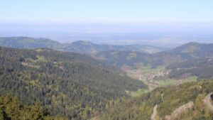 Dieses Bild zeigt eine Webcam-Aufnahme vom Achertal, aufgenommen am Donnerstag, den 23.04.2026 um 09:20 Uhr. Die Temperatur betrug 7.2°C.