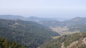 Dieses Bild zeigt eine Webcam-Aufnahme vom Achertal, aufgenommen am Samstag, den 07.03.2026 um 10:00 Uhr. Die Temperatur betrug 10.5°C.