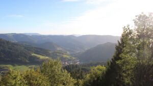Dieses Bild zeigt eine Webcam-Aufnahme vom Achertal, aufgenommen am Mittwoch, den 23.09.2026 um 18:00 Uhr. Die Temperatur betrug 23.1°C.