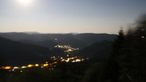 Dieses Bild zeigt eine Webcam-Aufnahme vom Achertal, aufgenommen am Mittwoch, den 29.07.2026 um 02:30 Uhr. Die Temperatur betrug 23.2°C.