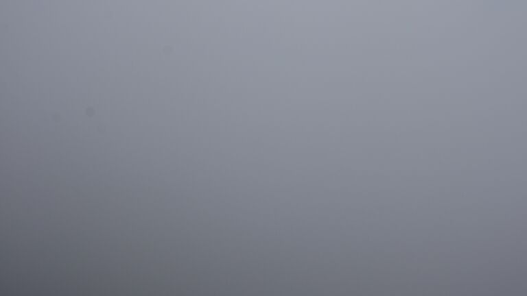 Dieses Bild zeigt eine Webcam-Aufnahme vom Achertal, aufgenommen am Donnerstag, den 21.08.2025 um 09:10 Uhr. Die Temperatur betrug 13.4°C.