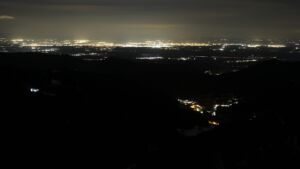 Dieses Bild zeigt eine Webcam-Aufnahme vom Achertal, aufgenommen am Mittwoch, den 14.01.2026 um 03:00 Uhr. Die Temperatur betrug 5.5°C.