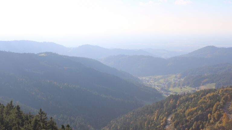 Dieses Bild zeigt eine Webcam-Aufnahme vom Achertal, aufgenommen am Samstag, den 11.10.2025 um 16:40 Uhr. Die Temperatur betrug 11.7°C.
