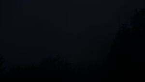 Dieses Bild zeigt eine Webcam-Aufnahme vom Achertal, aufgenommen am Mittwoch, den 01.07.2026 um 04:00 Uhr. Die Temperatur betrug 17.5°C.