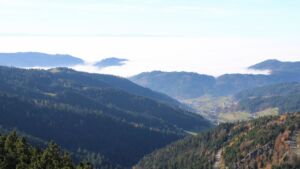 Dieses Bild zeigt eine Webcam-Aufnahme vom Achertal, aufgenommen am Freitag, den 07.11.2025 um 13:50 Uhr. Die Temperatur betrug 12°C.