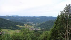 Dieses Bild zeigt eine Webcam-Aufnahme vom Achertal, aufgenommen am Mittwoch, den 10.06.2026 um 09:00 Uhr. Die Temperatur betrug 12.2°C.