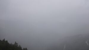 Dieses Bild zeigt eine Webcam-Aufnahme vom Achertal, aufgenommen am Mittwoch, den 06.05.2026 um 15:30 Uhr. Die Temperatur betrug 6.9°C.