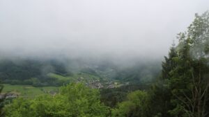 Dieses Bild zeigt eine Webcam-Aufnahme vom Achertal, aufgenommen am Freitag, den 15.05.2026 um 08:40 Uhr. Die Temperatur betrug 3.7°C.