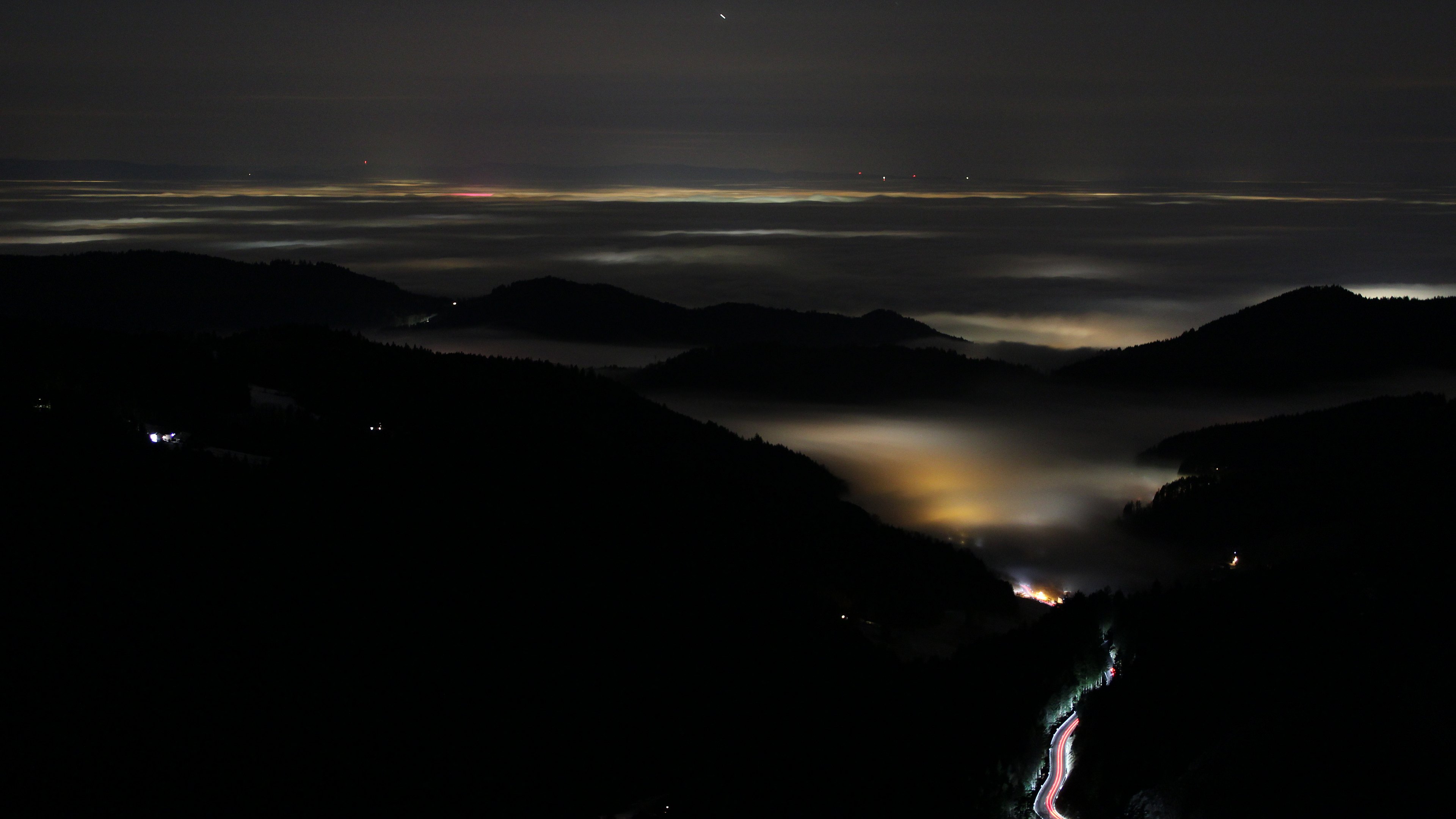 Dieses Bild zeigt eine Webcam-Aufnahme vom Achertal, aufgenommen am Mittwoch, den 21.01.2026 um 06:10 Uhr. Die Temperatur betrug 5.8°C.