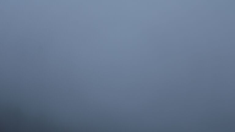 Dieses Bild zeigt eine Webcam-Aufnahme vom Achertal, aufgenommen am Freitag, den 24.10.2025 um 08:00 Uhr. Die Temperatur betrug 0.5°C.