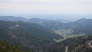 Dieses Bild zeigt eine Webcam-Aufnahme vom Achertal, aufgenommen am Donnerstag, den 16.04.2026 um 08:10 Uhr. Die Temperatur betrug 7.8°C.