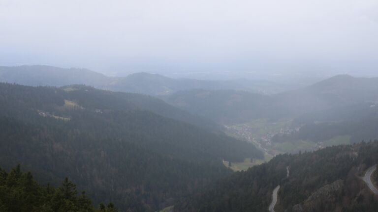 Dieses Bild zeigt eine Webcam-Aufnahme vom Achertal, aufgenommen am Mittwoch, den 11.03.2026 um 14:30 Uhr. Die Temperatur betrug 6.3°C.