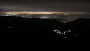 Dieses Bild zeigt eine Webcam-Aufnahme vom Achertal, aufgenommen am Freitag, den 23.01.2026 um 00:00 Uhr. Die Temperatur betrug 3.2°C.