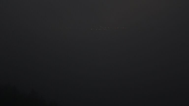 Dieses Bild zeigt eine Webcam-Aufnahme vom Achertal, aufgenommen am Montag, den 03.11.2025 um 02:30 Uhr. Die Temperatur betrug 2.4°C.