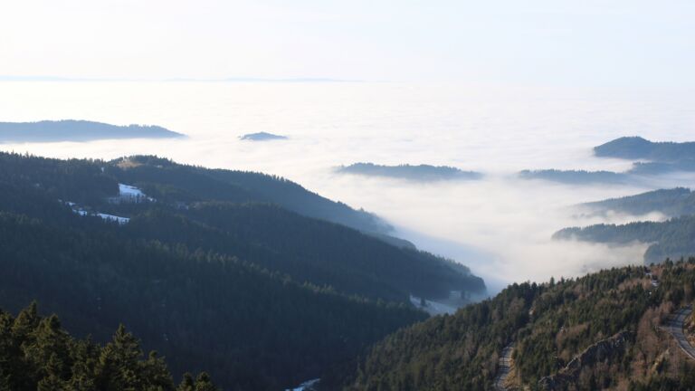 Dieses Bild zeigt eine Webcam-Aufnahme vom Achertal, aufgenommen am Montag, den 19.01.2026 um 15:10 Uhr. Die Temperatur betrug 9.2°C.