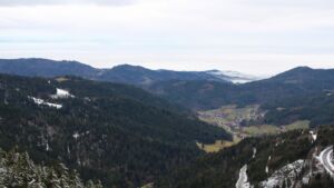 Dieses Bild zeigt eine Webcam-Aufnahme vom Achertal, aufgenommen am Donnerstag, den 19.02.2026 um 10:00 Uhr. Die Temperatur betrug 2.1°C.