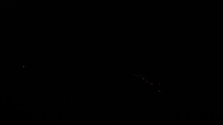 Dieses Bild zeigt eine Webcam-Aufnahme vom Achertal, aufgenommen am Sonntag, den 01.03.2026 um 06:00 Uhr. Die Temperatur betrug 3.4°C.