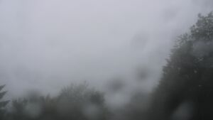 Dieses Bild zeigt eine Webcam-Aufnahme vom Achertal, aufgenommen am Freitag, den 12.06.2026 um 17:20 Uhr. Die Temperatur betrug 12.2°C.