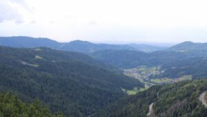 Dieses Bild zeigt eine Webcam-Aufnahme vom Achertal, aufgenommen am Freitag, den 05.09.2025 um 15:30 Uhr. Die Temperatur betrug 10.9°C.