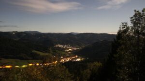 Dieses Bild zeigt eine Webcam-Aufnahme vom Achertal, aufgenommen am Dienstag, den 27.10.2026 um 05:40 Uhr. Die Temperatur betrug 9.7°C.