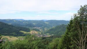 Dieses Bild zeigt eine Webcam-Aufnahme vom Achertal, aufgenommen am Dienstag, den 02.06.2026 um 09:40 Uhr. Die Temperatur betrug 19.2°C.