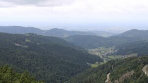 Dieses Bild zeigt eine Webcam-Aufnahme vom Achertal, aufgenommen am Dienstag, den 16.09.2025 um 12:30 Uhr. Die Temperatur betrug 8.4°C.