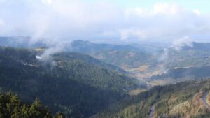 Dieses Bild zeigt eine Webcam-Aufnahme vom Achertal, aufgenommen am Samstag, den 07.02.2026 um 11:10 Uhr. Die Temperatur betrug 6.9°C.