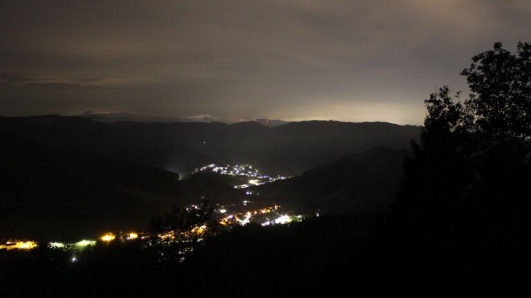 Dieses Bild zeigt eine Webcam-Aufnahme vom Achertal, aufgenommen am Montag, den 21.09.2026 um 03:00 Uhr. Die Temperatur betrug 11.1°C.