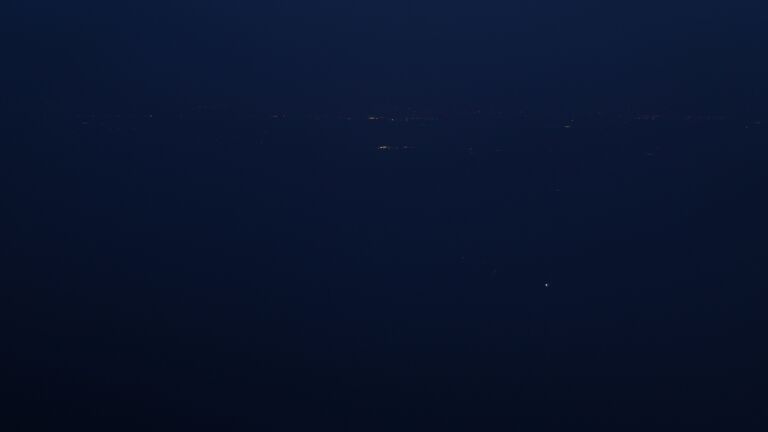 Dieses Bild zeigt eine Webcam-Aufnahme vom Achertal, aufgenommen am Mittwoch, den 15.04.2026 um 05:40 Uhr. Die Temperatur betrug 2.8°C.