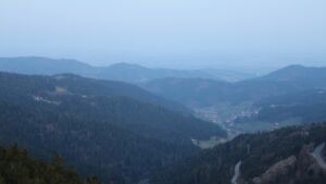 Dieses Bild zeigt eine Webcam-Aufnahme vom Achertal, aufgenommen am Dienstag, den 24.03.2026 um 06:30 Uhr. Die Temperatur betrug 5°C.