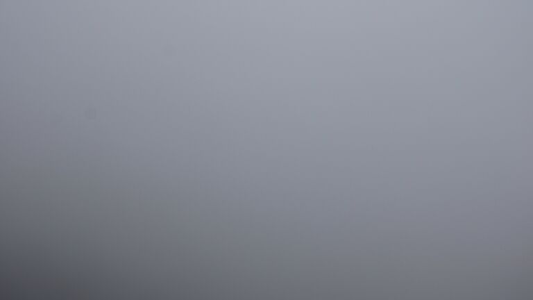 Dieses Bild zeigt eine Webcam-Aufnahme vom Achertal, aufgenommen am Dienstag, den 21.10.2025 um 09:40 Uhr. Die Temperatur betrug 7.4°C.