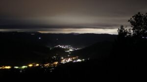 Dieses Bild zeigt eine Webcam-Aufnahme vom Achertal, aufgenommen am Montag, den 14.09.2026 um 05:40 Uhr. Die Temperatur betrug 13.3°C.