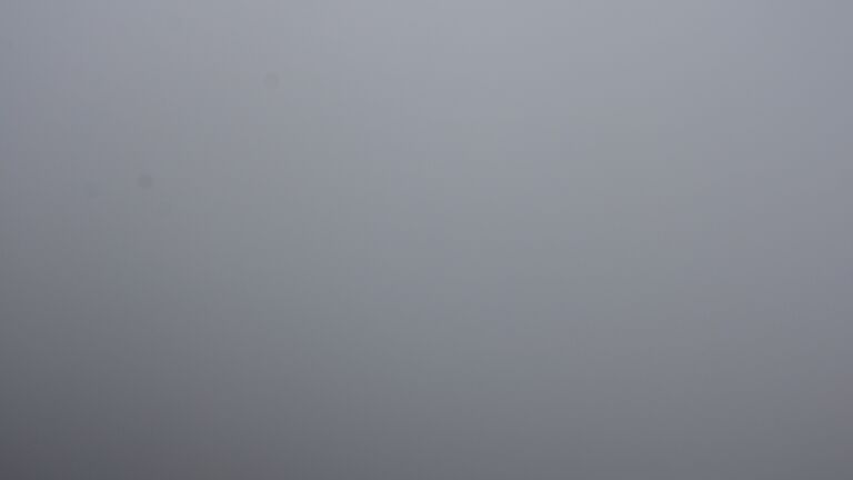 Dieses Bild zeigt eine Webcam-Aufnahme vom Achertal, aufgenommen am Donnerstag, den 21.08.2025 um 17:20 Uhr. Die Temperatur betrug 14°C.