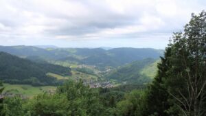Dieses Bild zeigt eine Webcam-Aufnahme vom Achertal, aufgenommen am Samstag, den 13.06.2026 um 09:30 Uhr. Die Temperatur betrug 15.3°C.