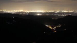 Dieses Bild zeigt eine Webcam-Aufnahme vom Achertal, aufgenommen am Freitag, den 16.01.2026 um 06:50 Uhr. Die Temperatur betrug 4.8°C.