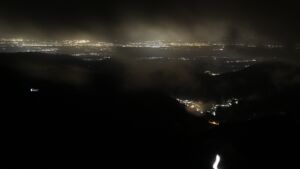 Dieses Bild zeigt eine Webcam-Aufnahme vom Achertal, aufgenommen am Montag, den 17.11.2025 um 22:30 Uhr. Die Temperatur betrug -2.6°C.