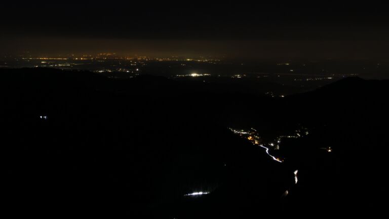 Dieses Bild zeigt eine Webcam-Aufnahme vom Achertal, aufgenommen am Dienstag, den 10.02.2026 um 06:40 Uhr. Die Temperatur betrug 2.1°C.