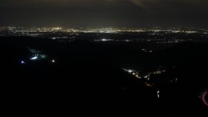 Dieses Bild zeigt eine Webcam-Aufnahme vom Achertal, aufgenommen am Freitag, den 19.12.2025 um 07:10 Uhr. Die Temperatur betrug 6.9°C.