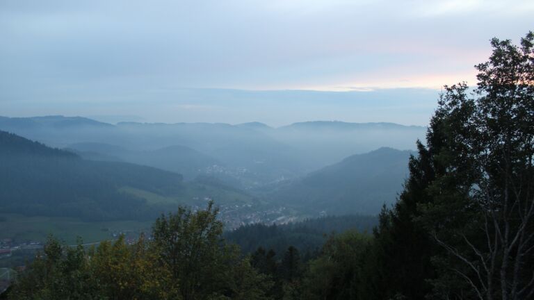 Dieses Bild zeigt eine Webcam-Aufnahme vom Achertal, aufgenommen am Dienstag, den 20.10.2026 um 18:40 Uhr. Die Temperatur betrug 12°C.