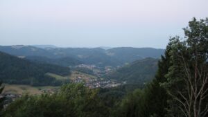 Dieses Bild zeigt eine Webcam-Aufnahme vom Achertal, aufgenommen am Dienstag, den 11.08.2026 um 06:00 Uhr. Die Temperatur betrug 19.3°C.