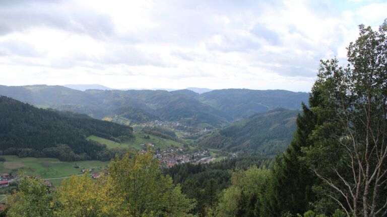 Dieses Bild zeigt eine Webcam-Aufnahme vom Achertal, aufgenommen am Samstag, den 24.10.2026 um 13:30 Uhr. Die Temperatur betrug 6.2°C.