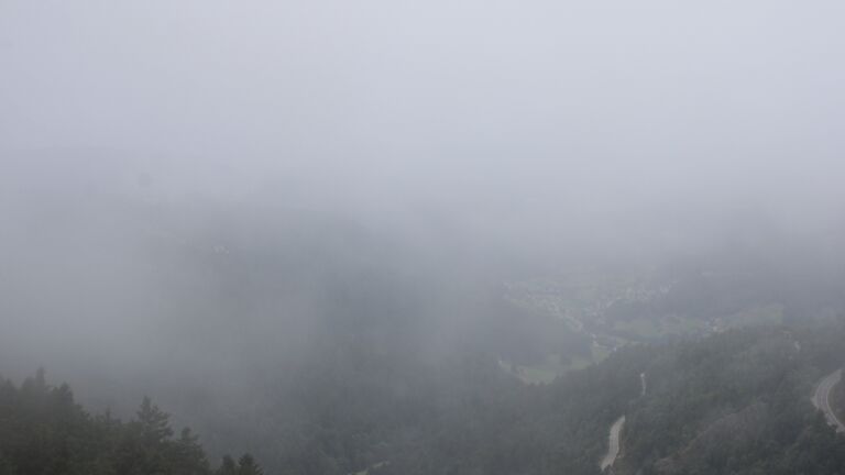Dieses Bild zeigt eine Webcam-Aufnahme vom Achertal, aufgenommen am Sonntag, den 03.08.2025 um 12:40 Uhr. Die Temperatur betrug 9.5°C.